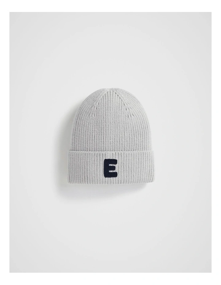 Rib Initial Beanie E in White