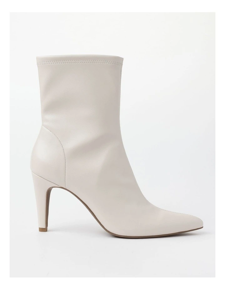 Lani Boot in Vanilla