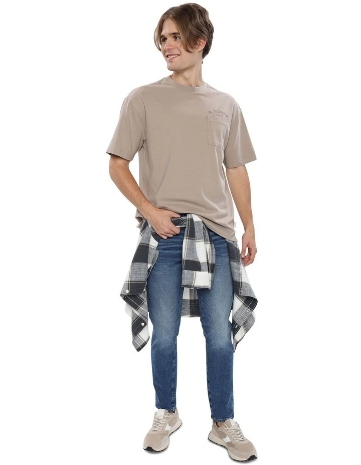 Super Soft Oversized Logo Graphic T-shirt in Khaki