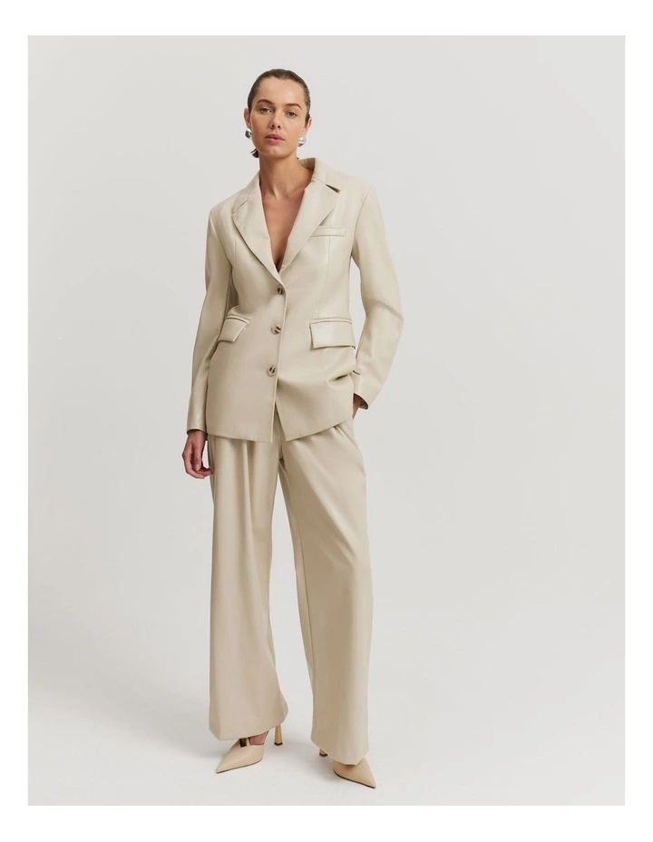 Soft Single-Breasted Blazer in Oat Milk