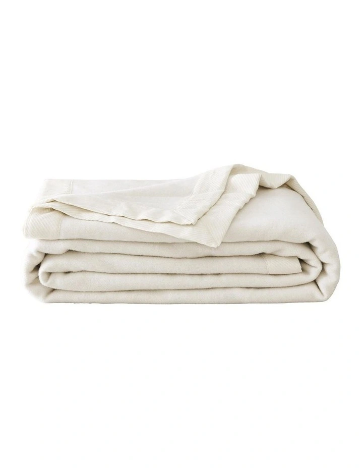 Classic Wool Blanket in Alabaster