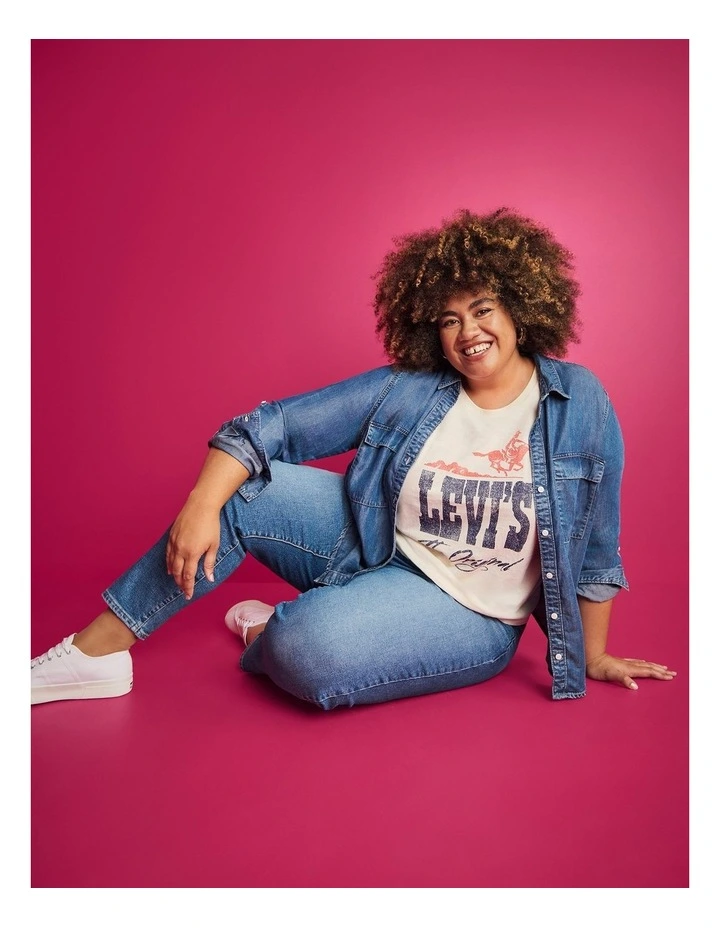 High-Waisted Mom Jeans in Blue