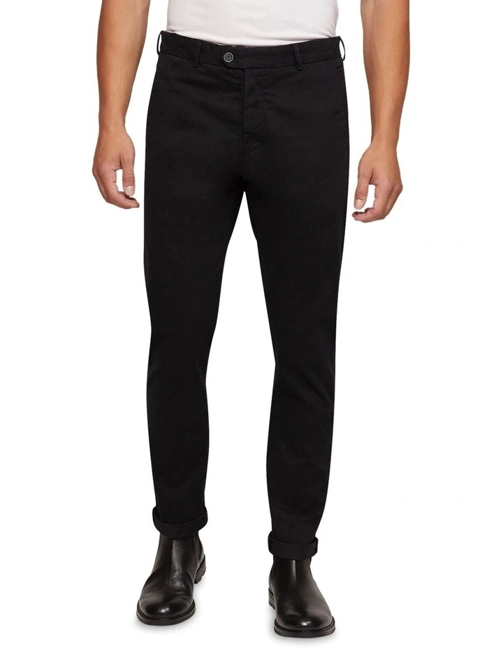 Luka Stretch Casual Pants in Black