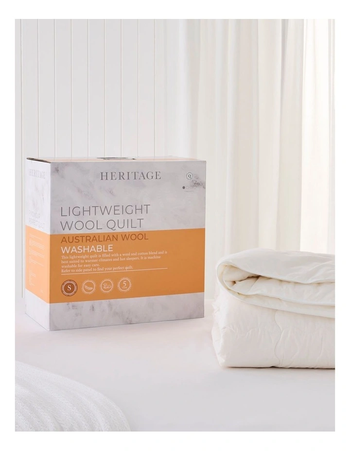 Lightweight Wool Quilt in White