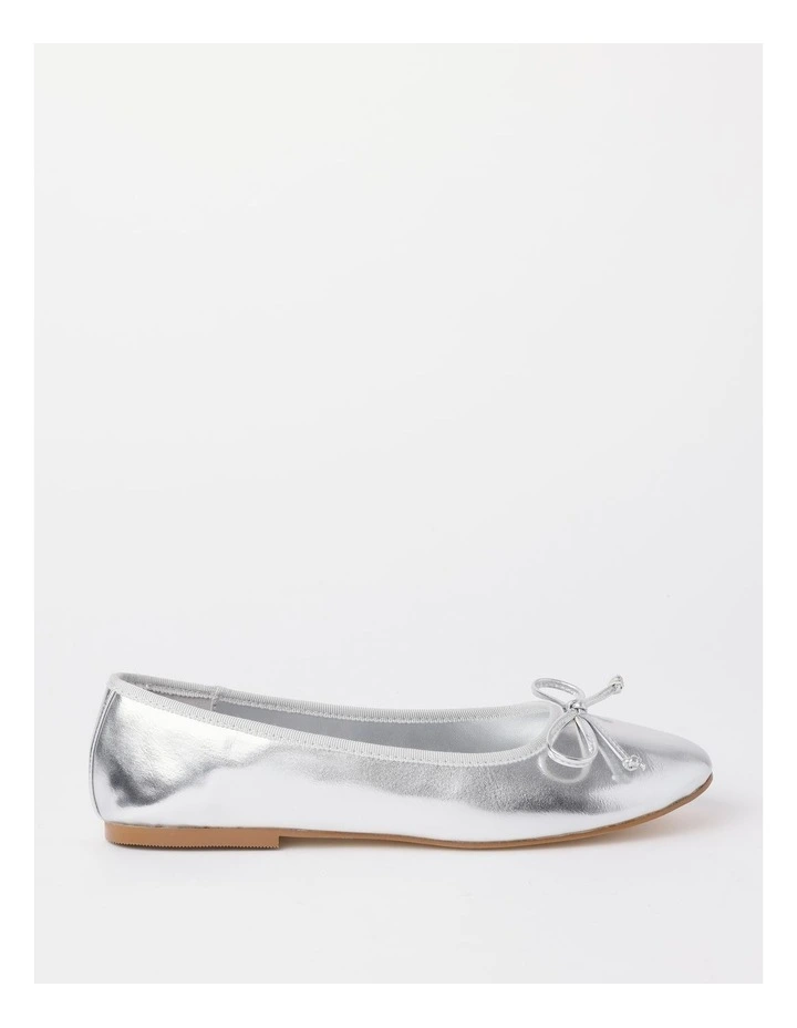 Gia Ballet Flats in Silver