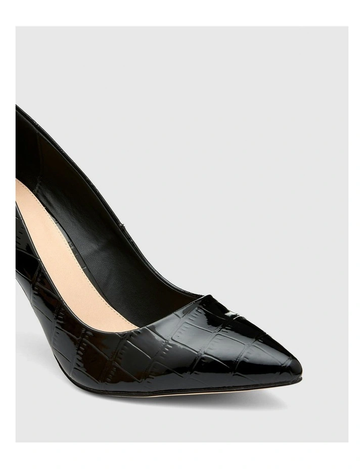 Irania Court Heels in Black Croc