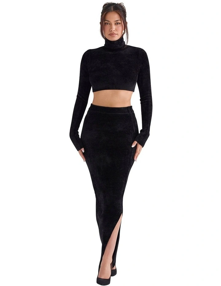 Suri Chenille Cropped Top in Black