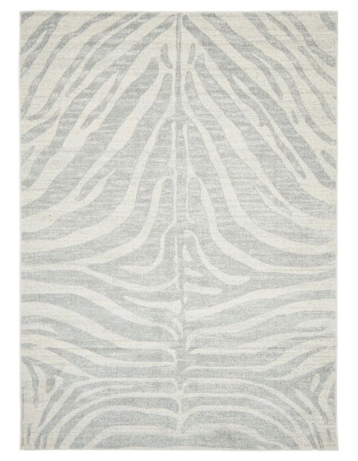 Chrome Savannah Rug in Silver