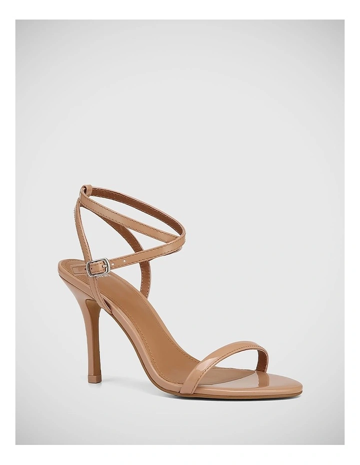 Roseta Patent Leather Sandal in Tan