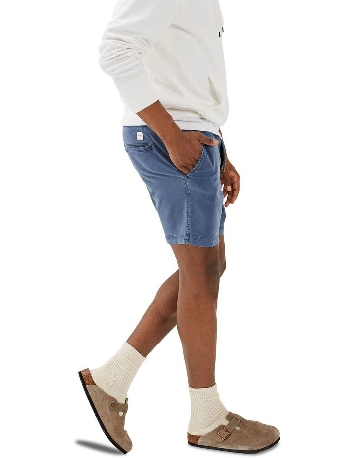 Flex 5.5" Lived-In Trekker Short in Blue