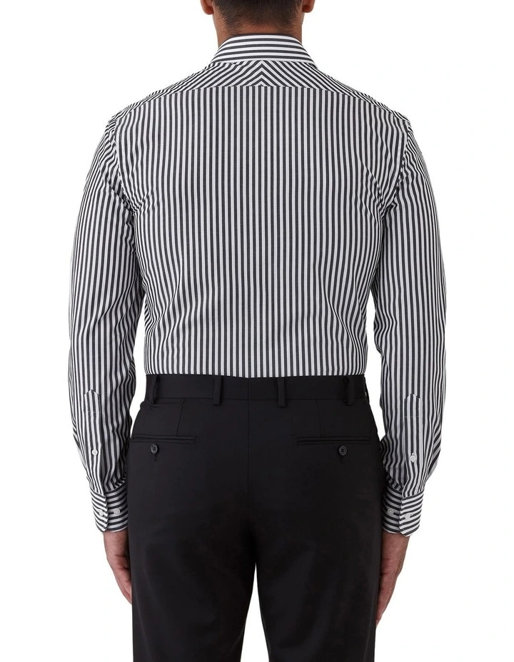 Carlton Modern Fit Shirt in Black