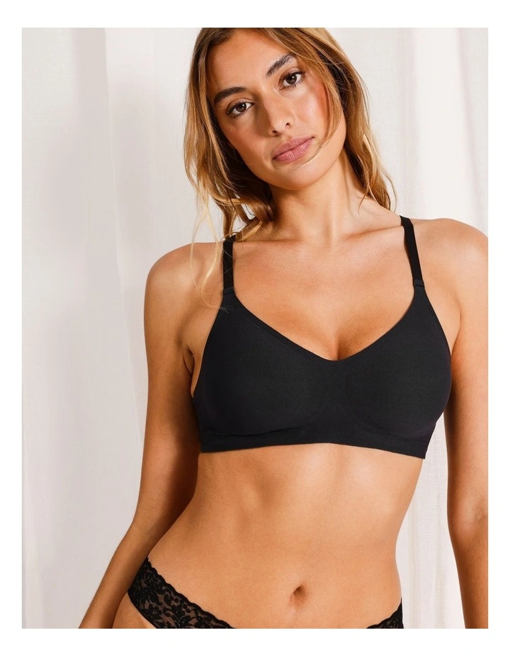Pure Comfort Bonded Wirefree Bra in Black