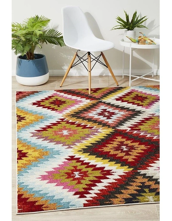 Gemini Aura Modern Rug in Multi