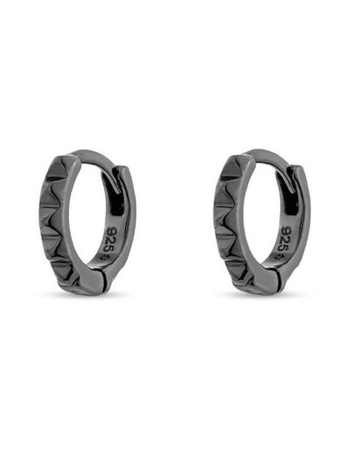 Honeycomb Huggie in Black