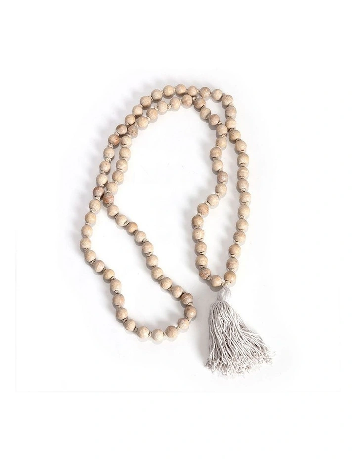 Mango Wood Beaded Tassel Garland in Whitewash