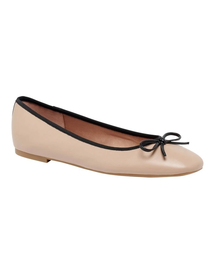 Tootsy Ballet Flat in Light Pink
