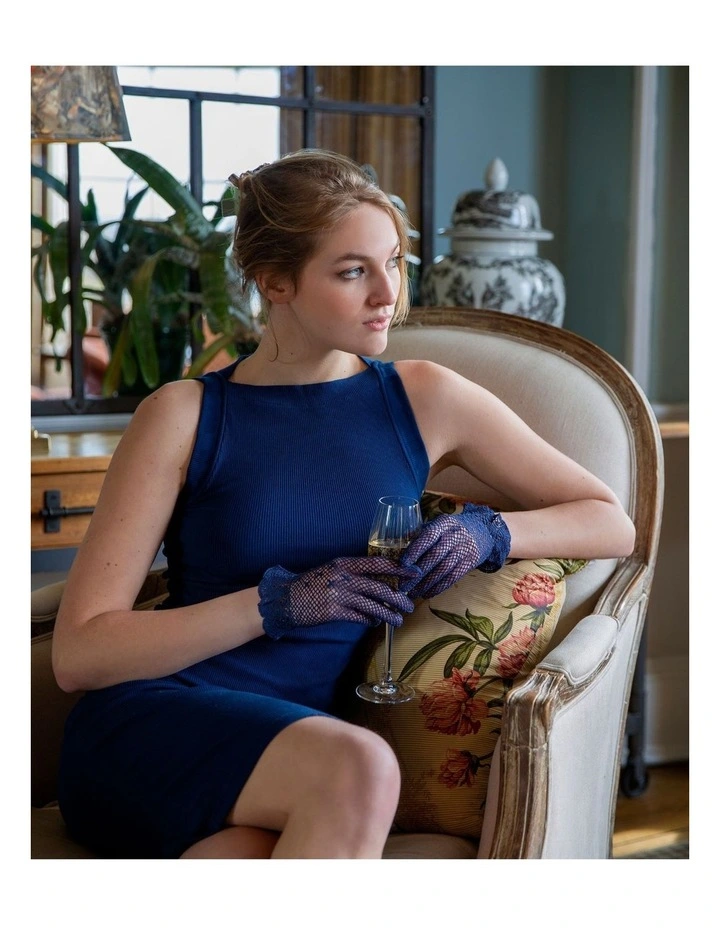 Hand Crochet Gloves in Navy