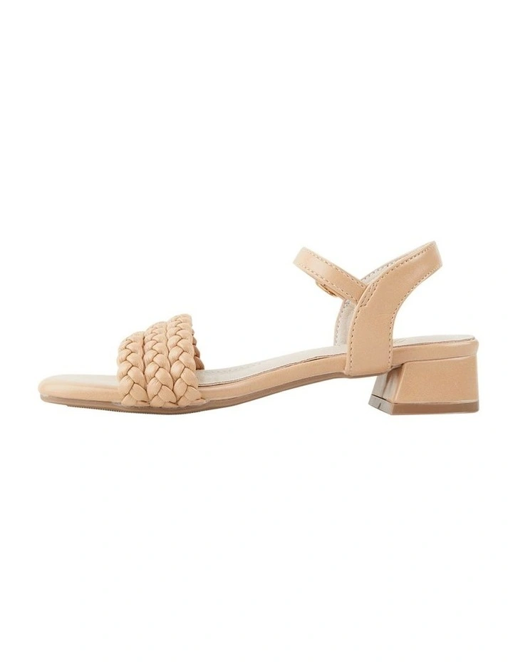 Laura Sandals in Tan