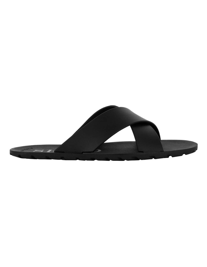 Franky Slides in Black