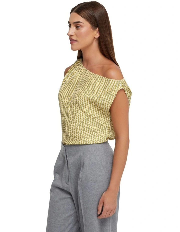 Jamie Spot Print Top in Olive