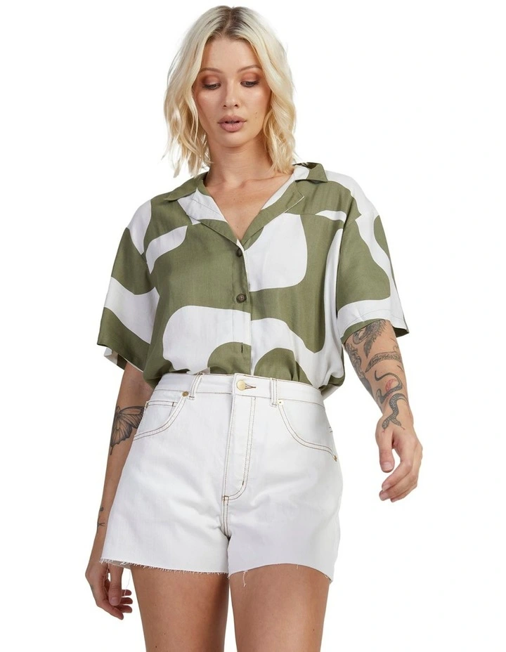 Pacific Denim Short in White