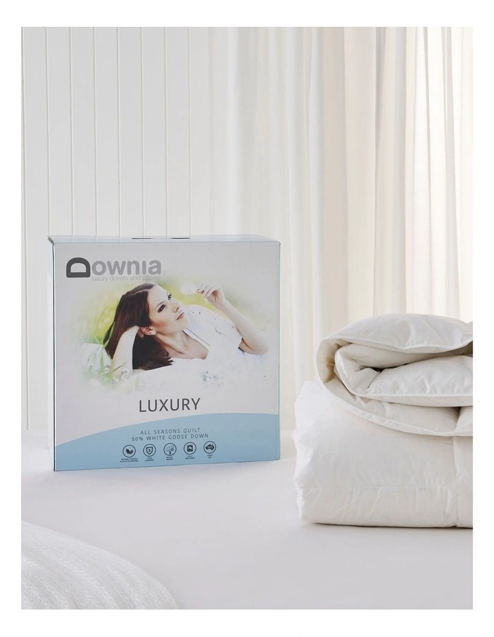 Luxury 50/50 Goose Down & Feather Quilt