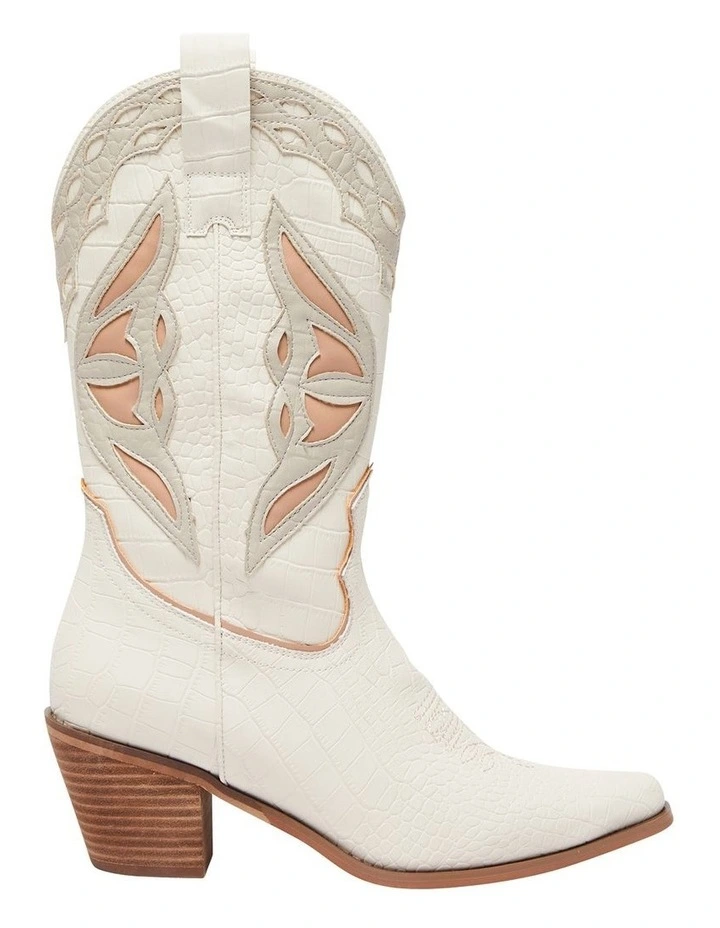 Rodeo Western Boots in Cream