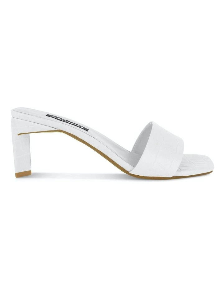 Maisy VII Mules Heels in White