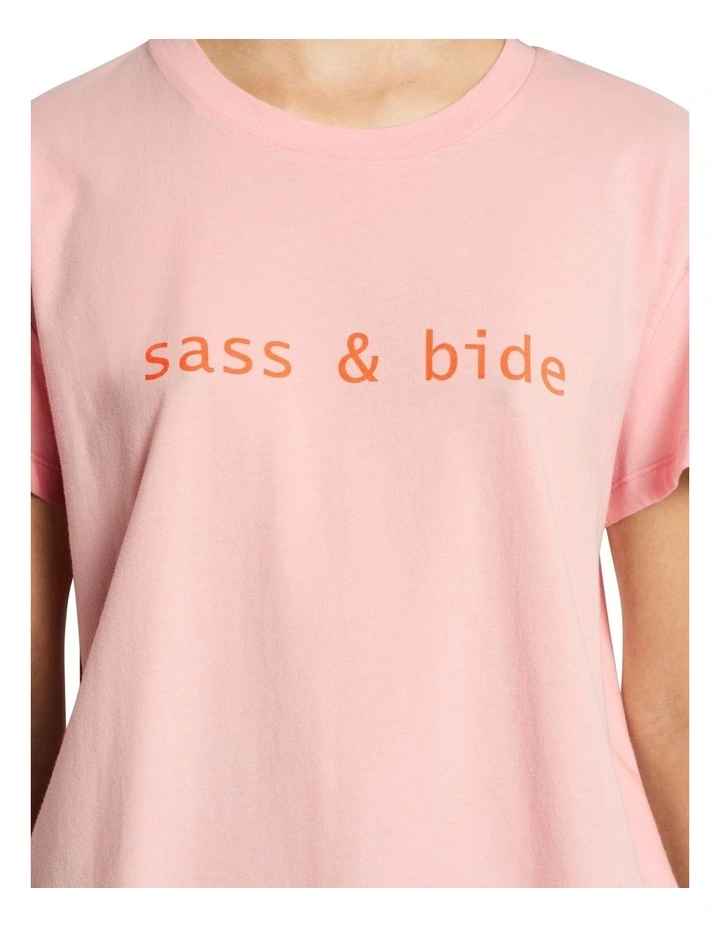 The Classics Tee in Pink