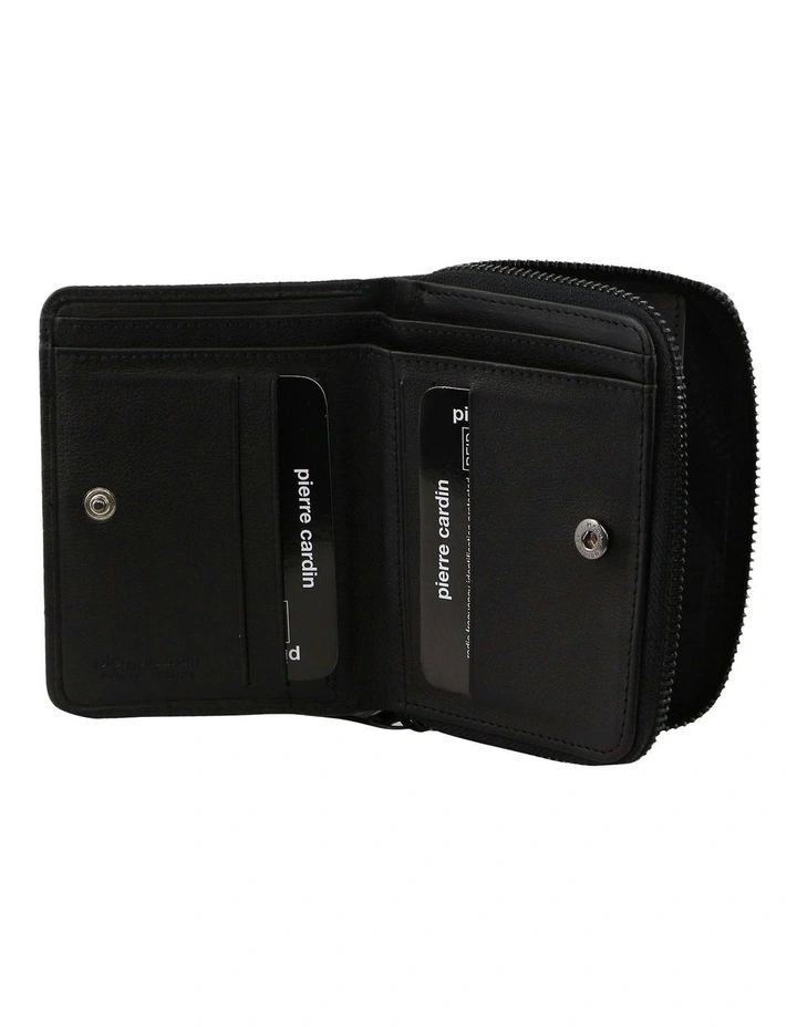 Italian Pleated Leather Press Stud Wallet in Black
