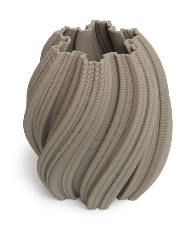Emma Vase 21cm in Tan