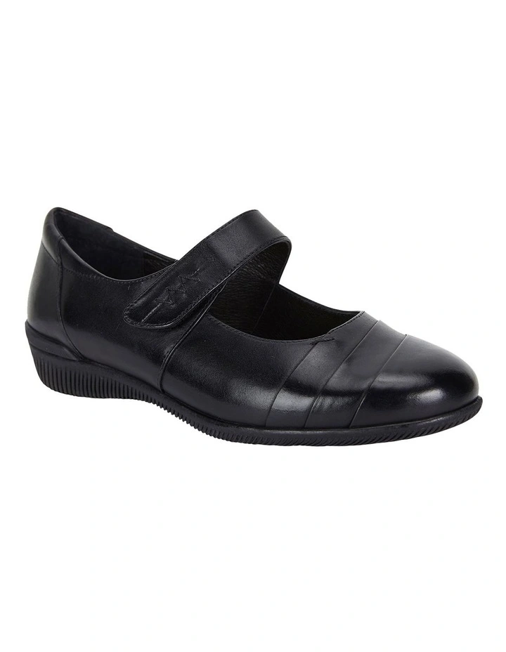 Winston Black Glove Flat Shoes