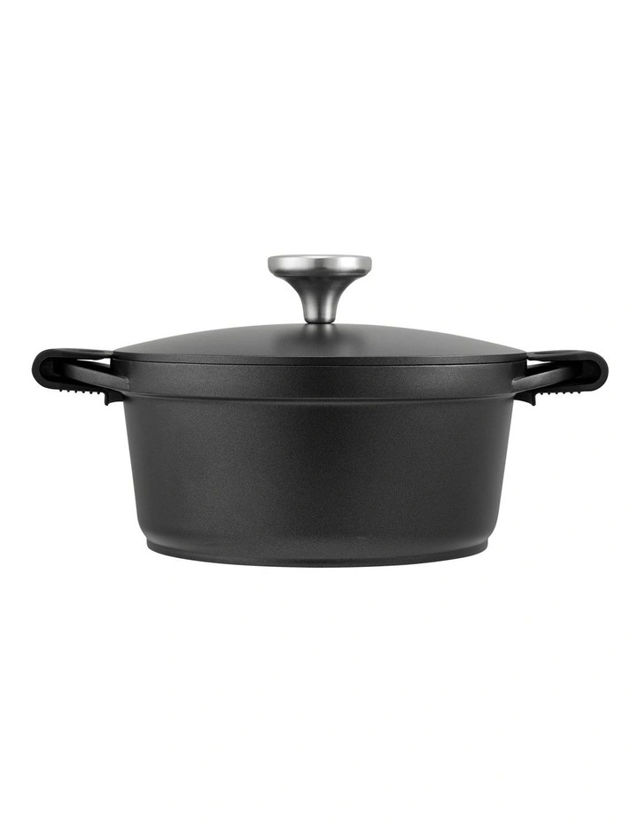Agile Non-Stick Casserole 20cm/2.4L in Black
