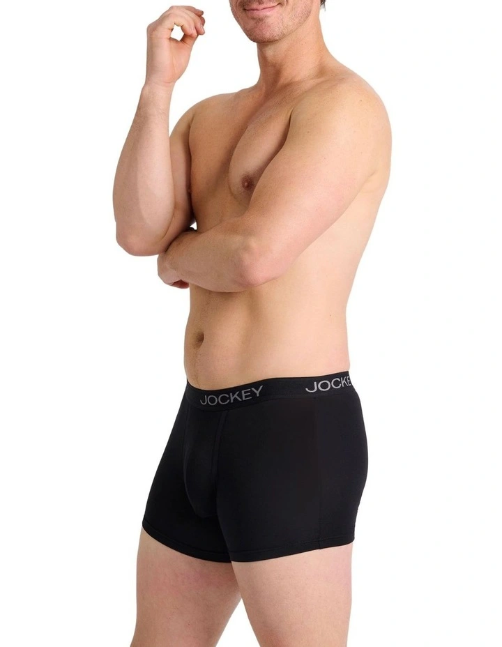 Chafe Proof Pouch Trunk in Black
