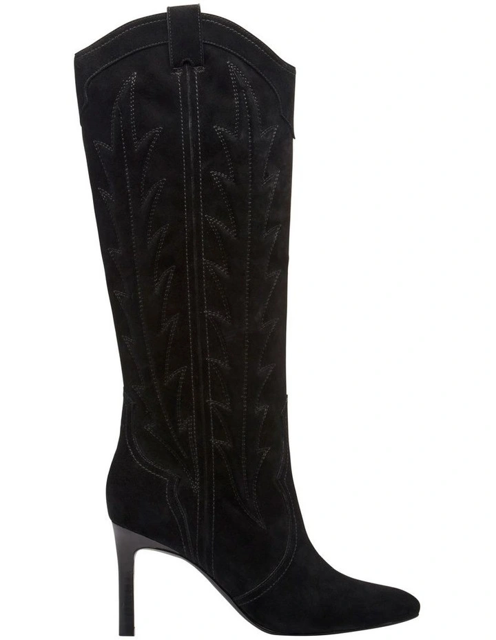 Radory Boot in Black