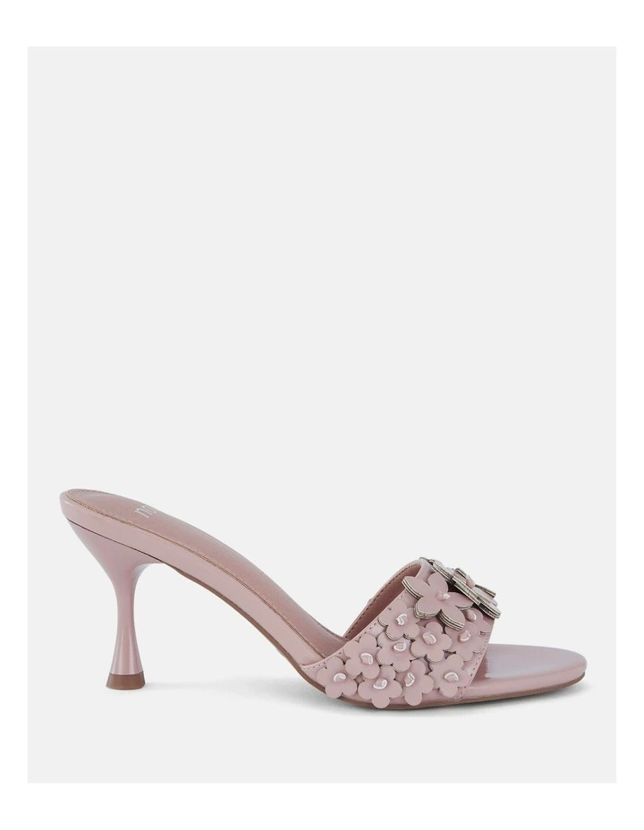 Yearning Mules in Peach