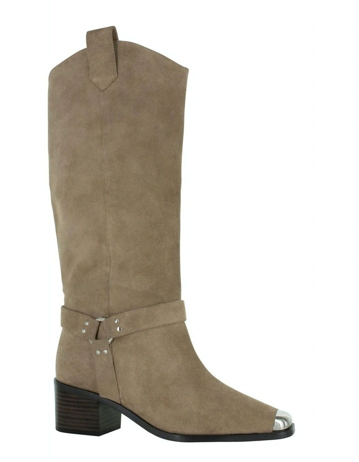 Rayana Knee Hight Boots in Brown
