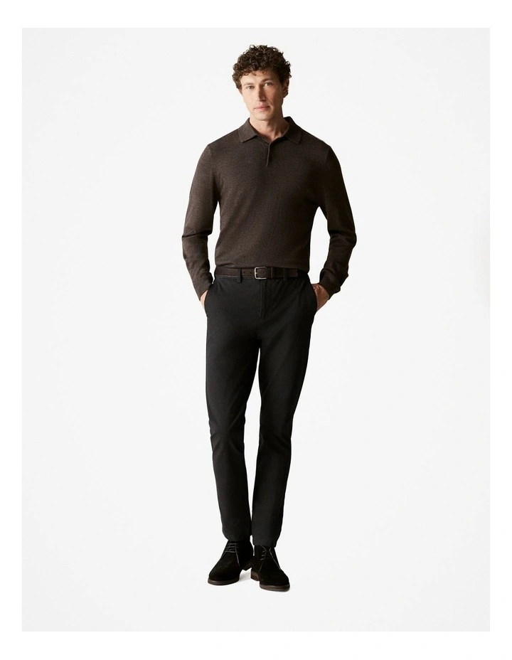 Regular Fit Modern Chino Pant in Black