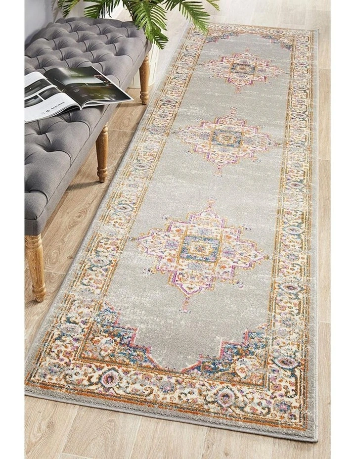 Babylon 211 Runner Rug in Grey
