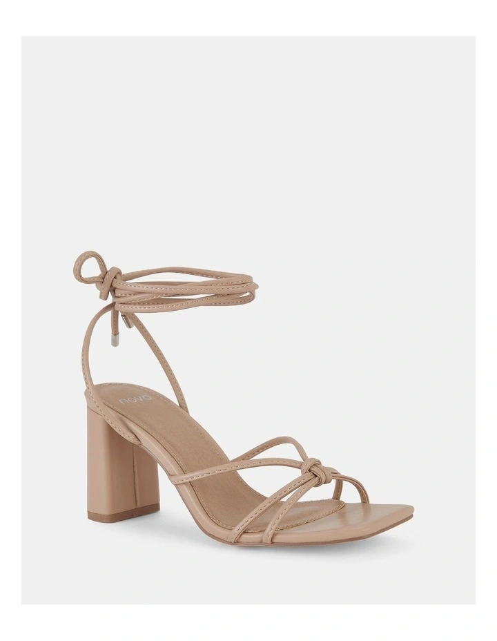 Zinzy Heels in Buff