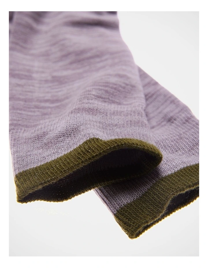1 Pair Random Plated Crew Length Socks in Grey/Green Tip