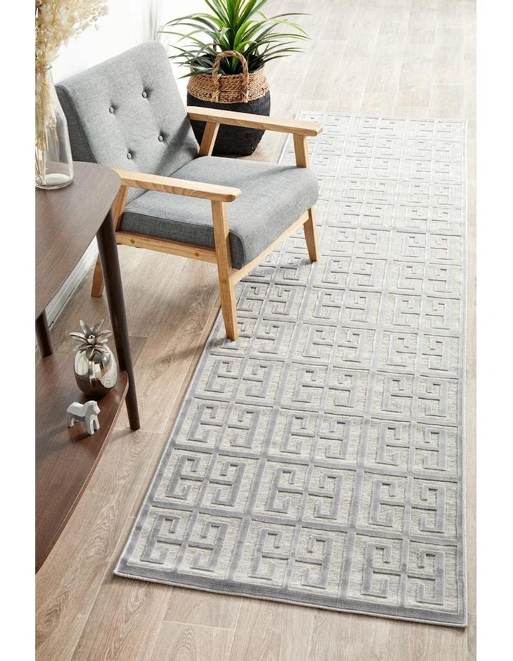 York Brenda Rug in Silver