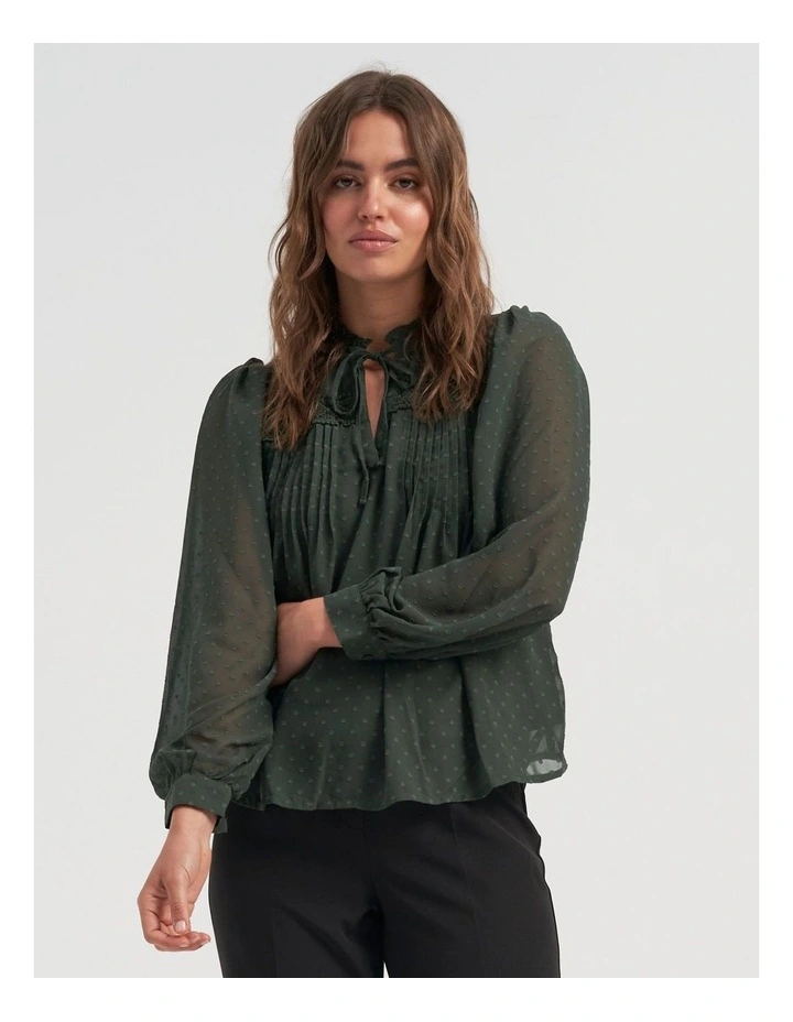 Madonna Top in Green