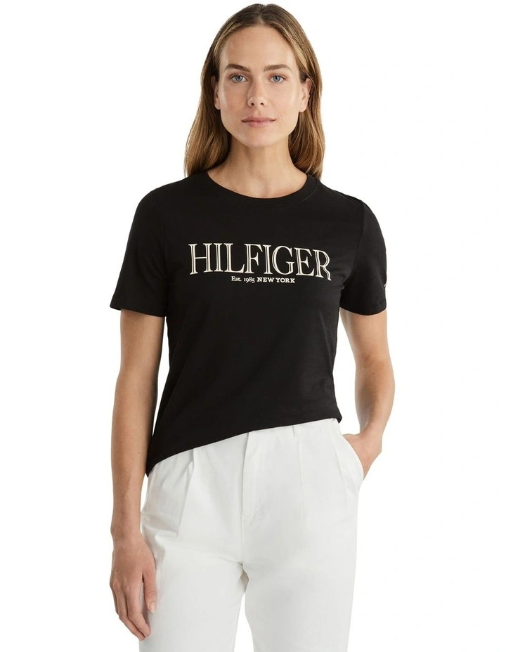 Modern Hilfiger Tee in Black