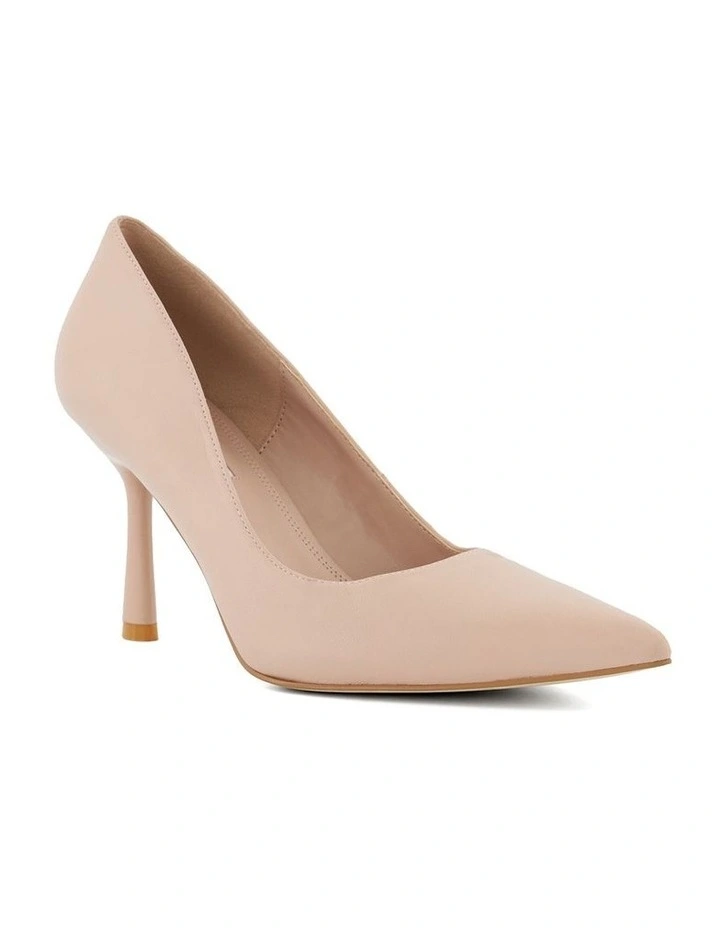 Autograph Pump in Natural