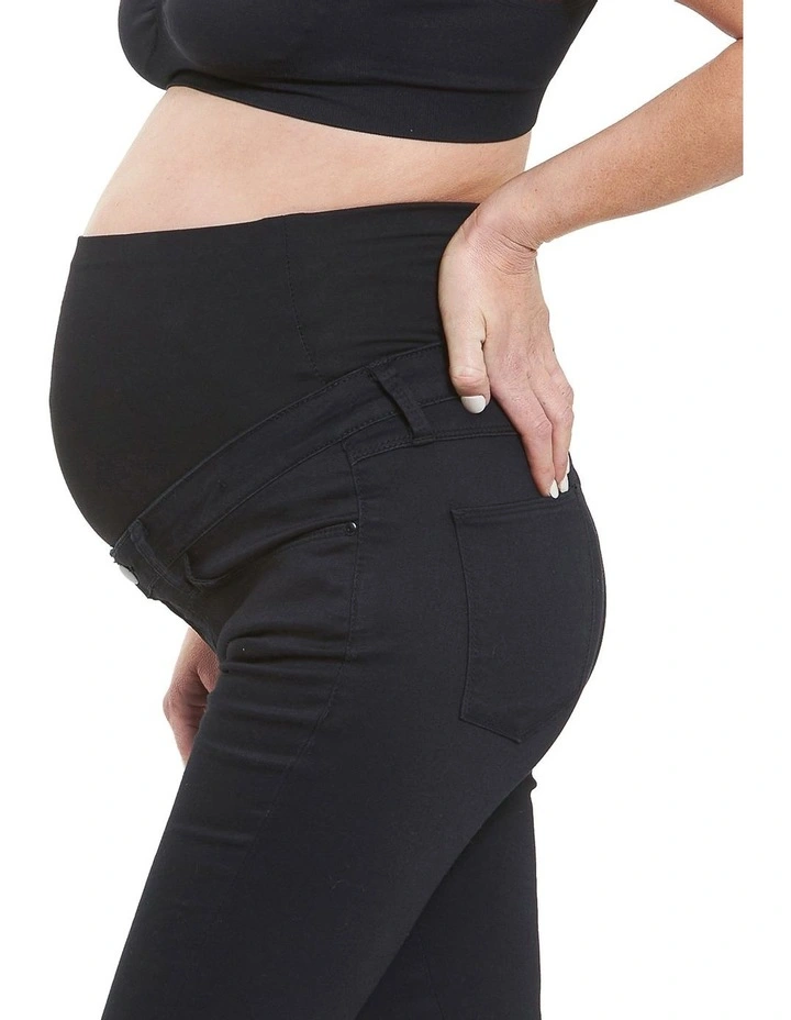 Rebel Jegging in Black