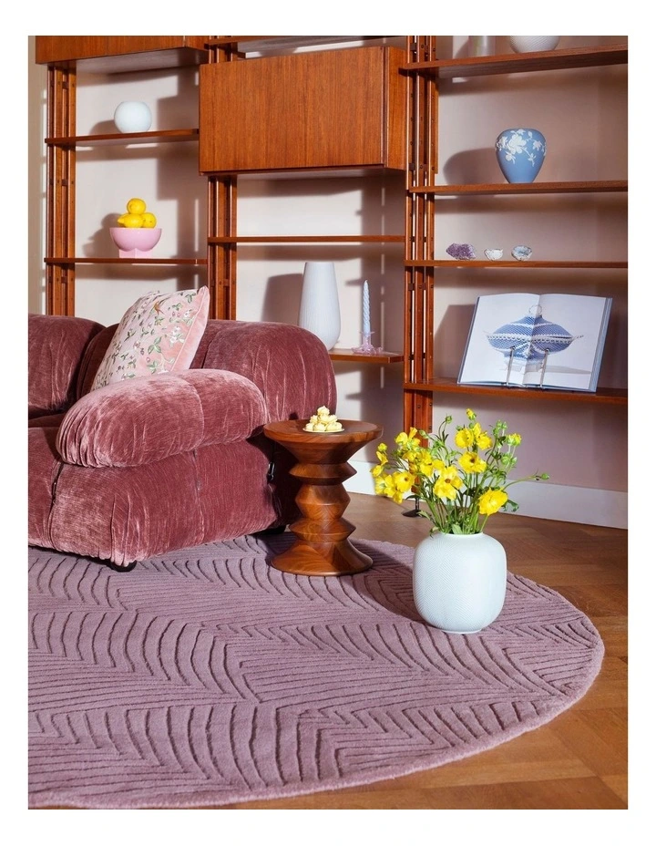 Folia Mink Rug 038902 in Wine