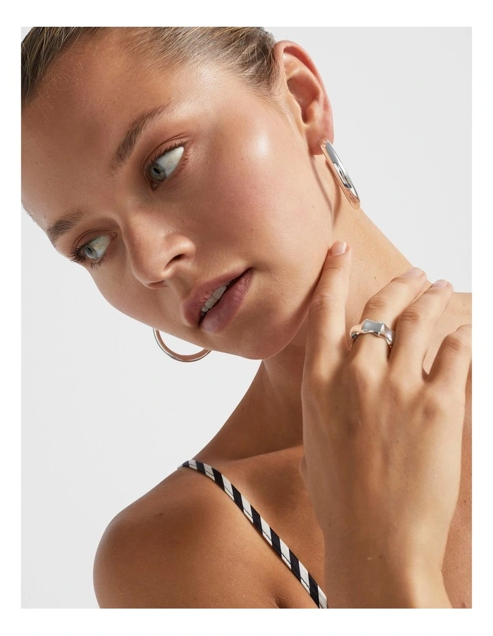 Angular Ring in Silver