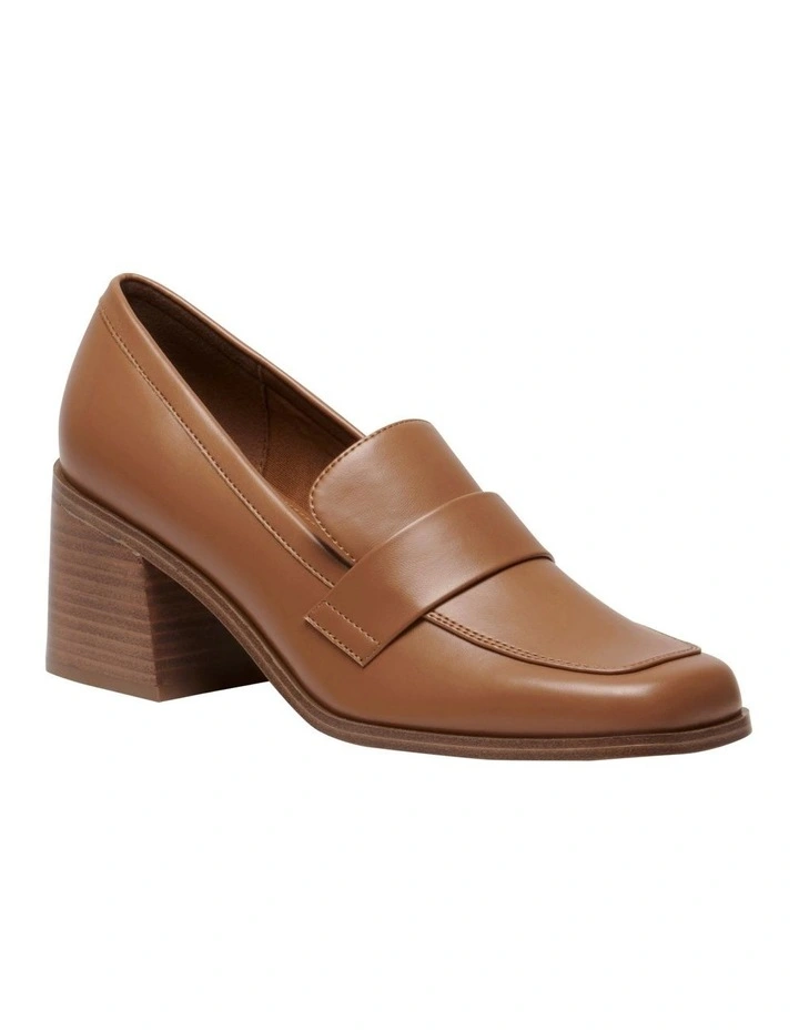 Chari Heeled Loafer in Brown
