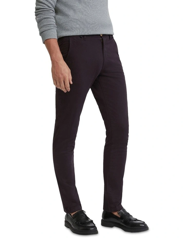 Danny Casual Organic Cotton Chinos in Eggplant